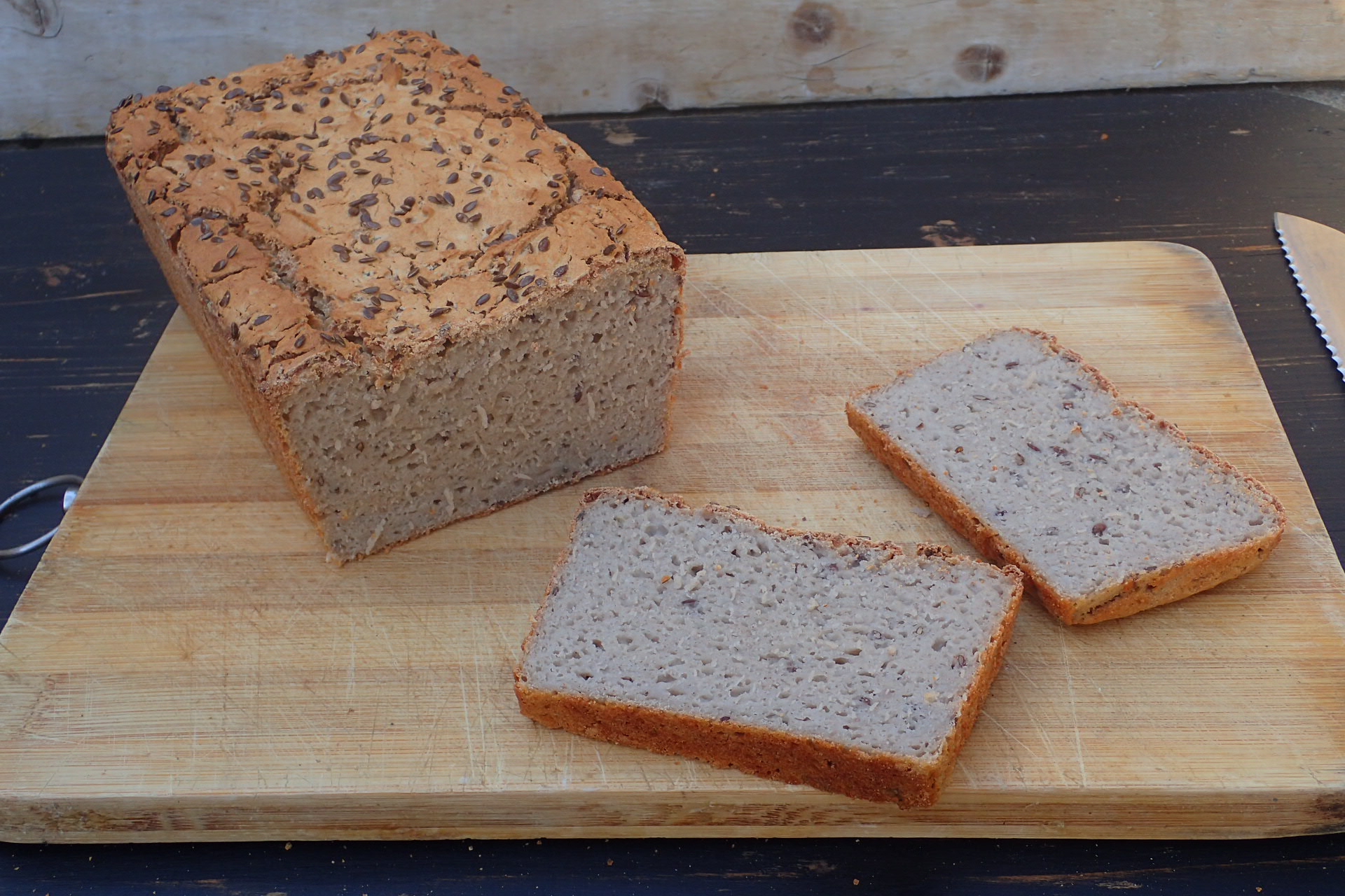 Bezlepkový semiačkový chlieb